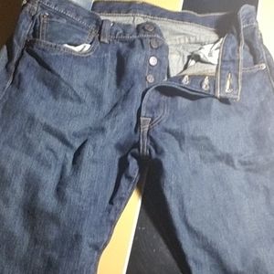 Levi jeans